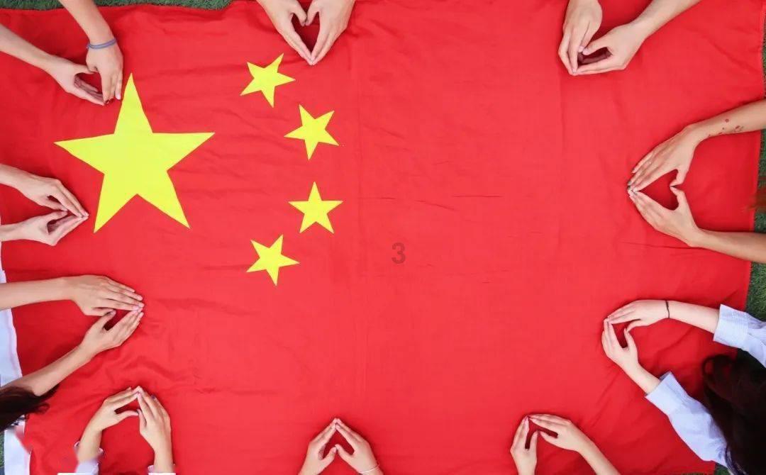 现在得女生都喜欢什么类型得男生？游戏画面